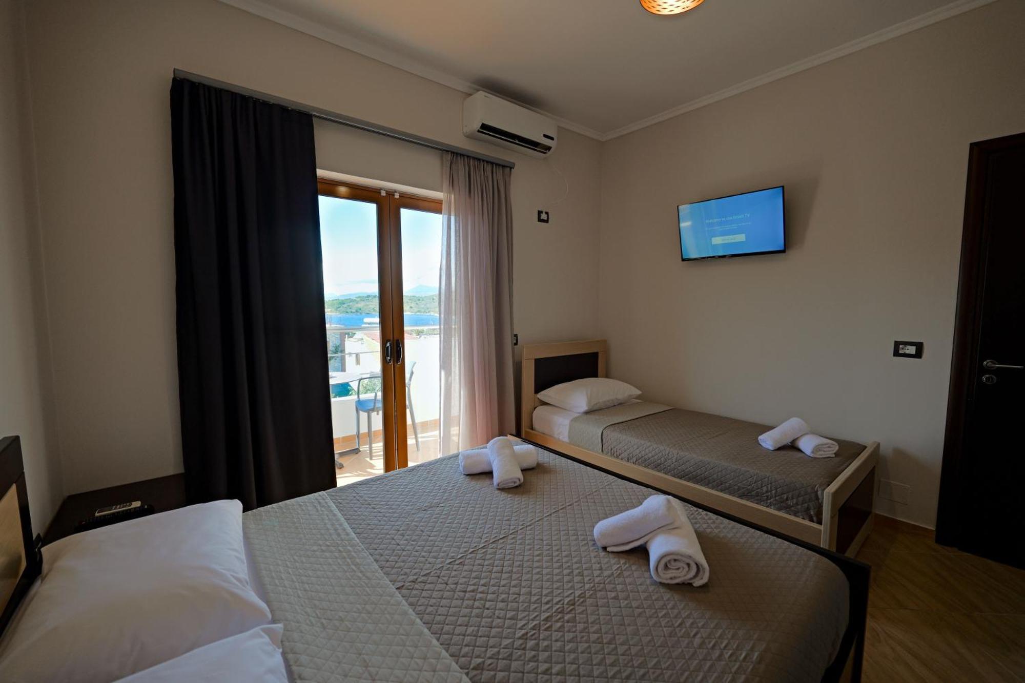 Hotel Deja Vu คซามิล ภายนอก รูปภาพ