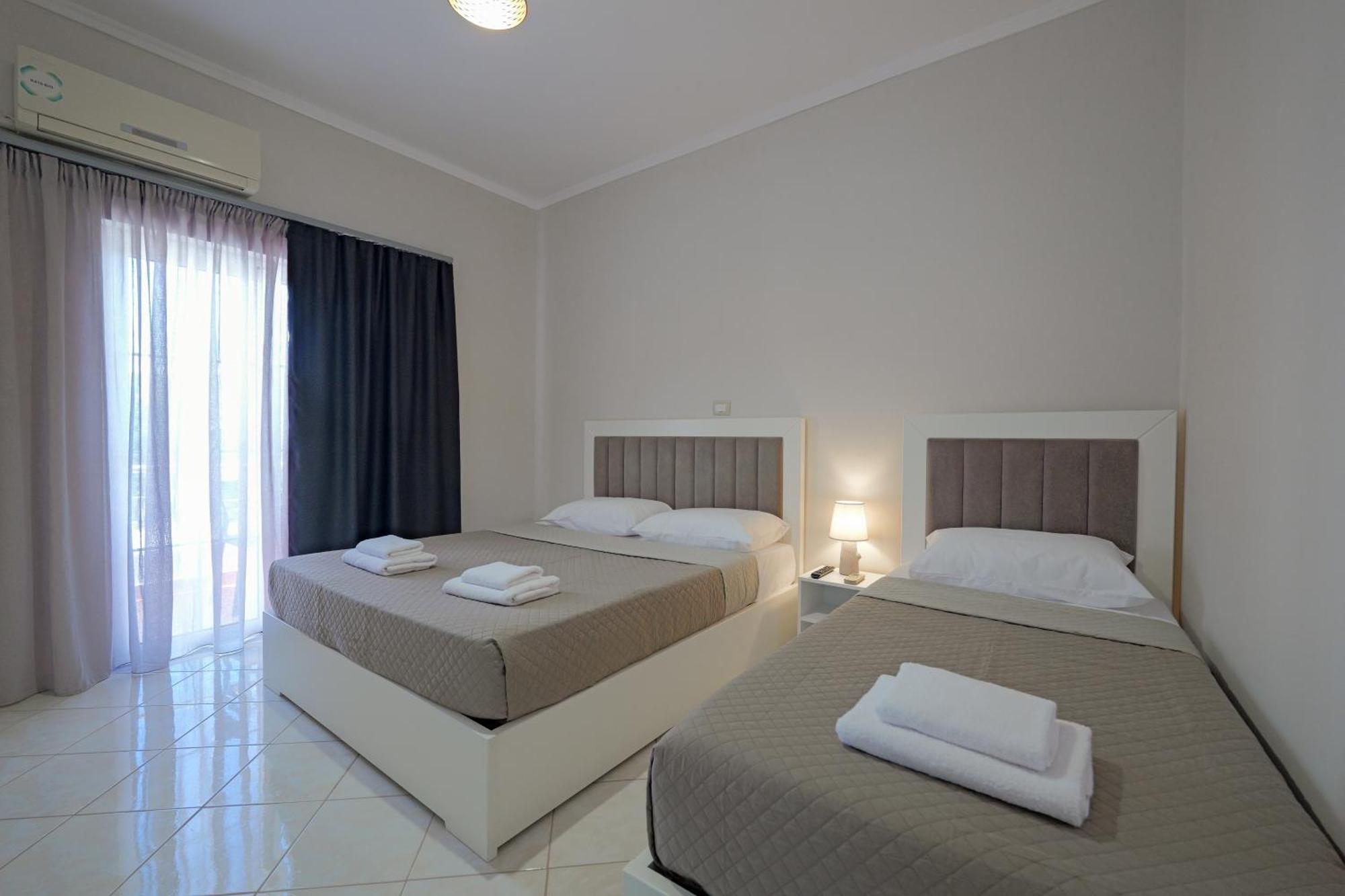 Hotel Deja Vu คซามิล ภายนอก รูปภาพ